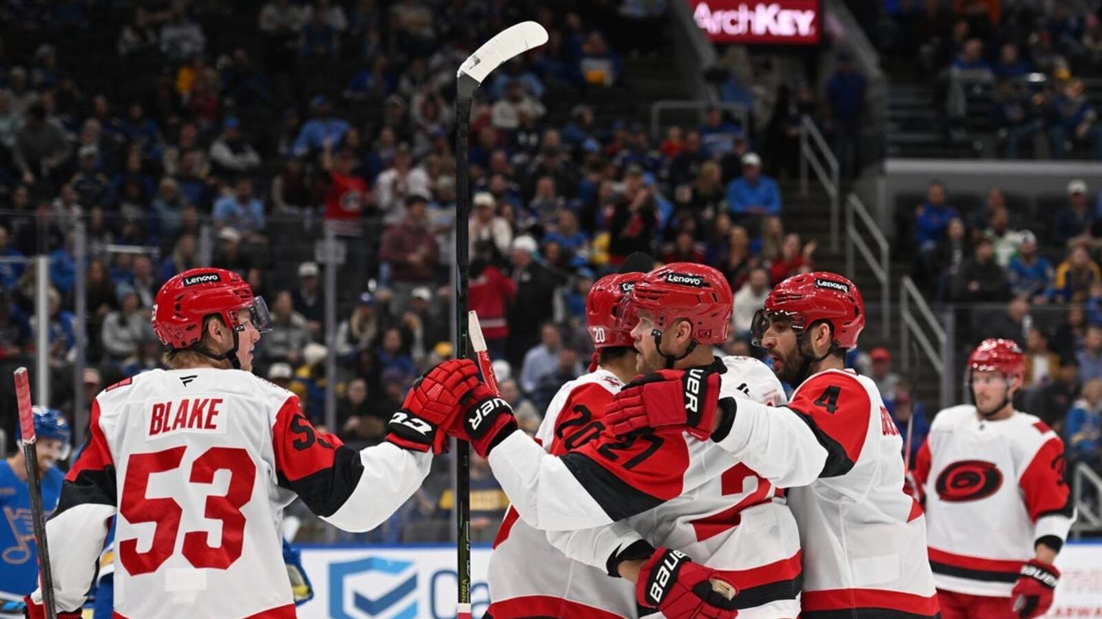 Hurricanes, Bruins set for battle of East division leaders