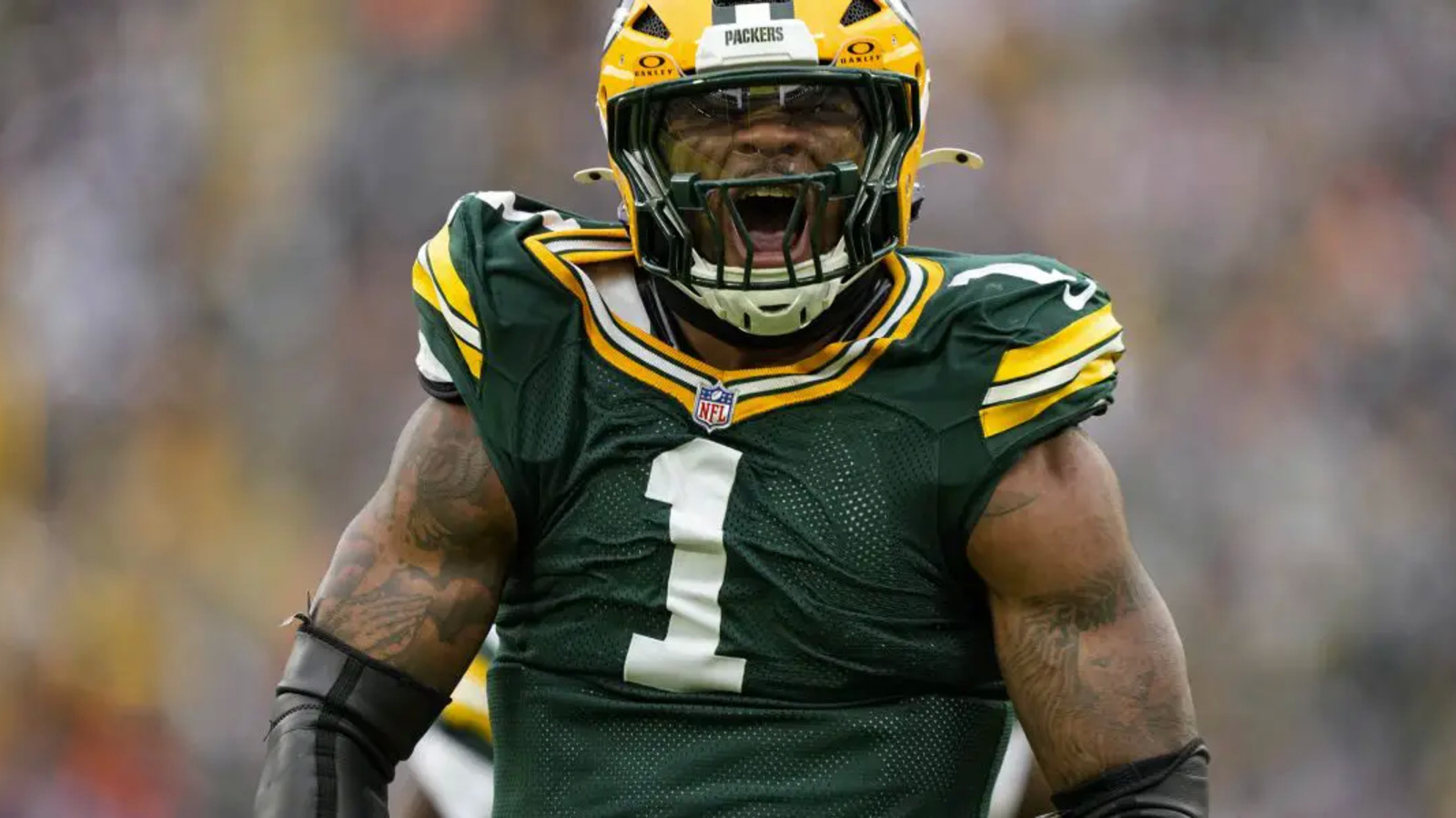 Packers’ Micah Parsons sends stern warning to Bears