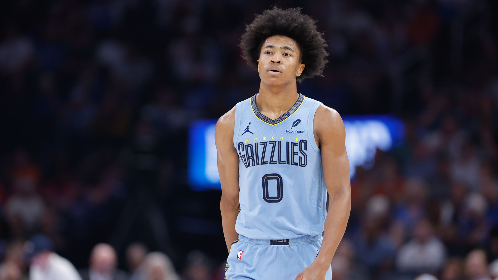Grizzlies topple Hornets, Memphis'Jaylen Wells taken off court on stretcher