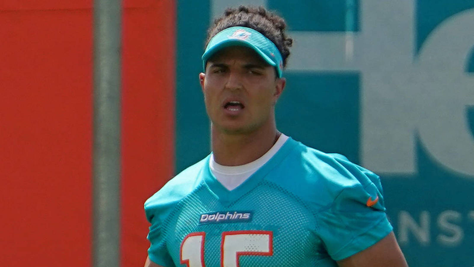 Dolphins sign firstround pick Jaelan Phillips Yardbarker