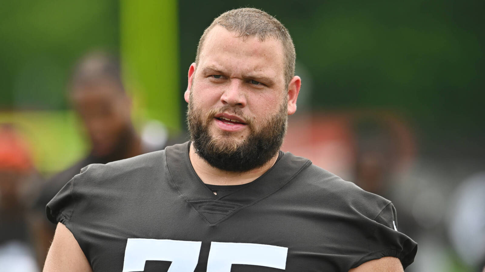 Browns' Bitonio defends 'Cleveland against the world' comment - Vimarsana News
