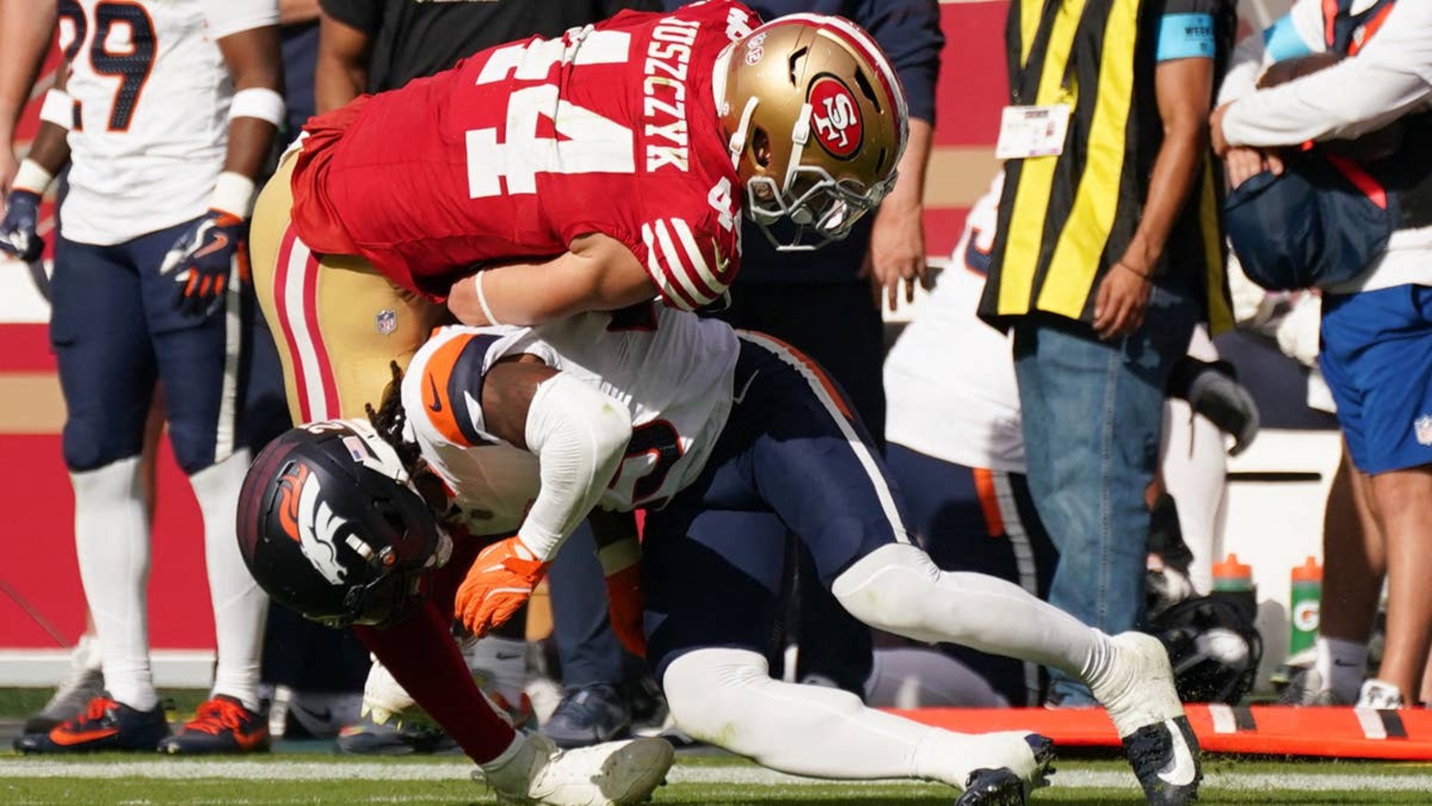 Broncos Snap Counts Show RJ Harvey Out-Snapped J.K. Dobbins in Loss to ...