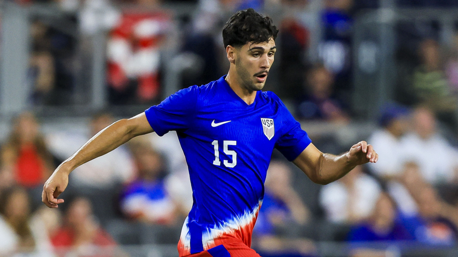 https://www.yardbarker.com/media/a/e/ae64ec7c361fadac435f30a7a538fdd7a495af9e/thumb_16x9/usmnt-roster-watch-whos-rising-falling-tumultuous.jpg?v=3