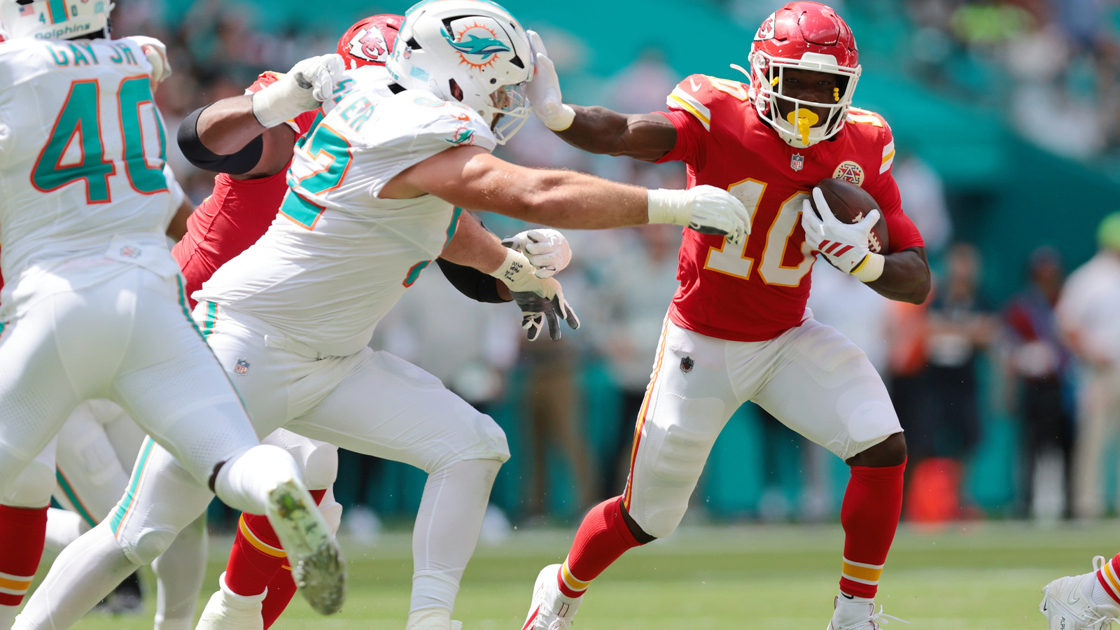 Dolphins Rumors: Chop, Sieler, Jackson