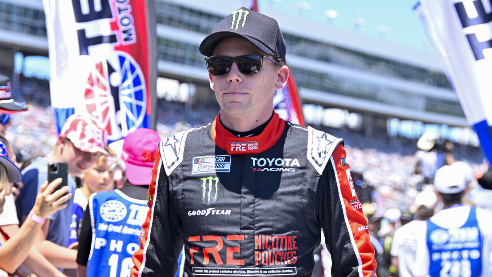 https://www.yardbarker.com/media/a/e/ae94e290a587fd670dd90fcbd6c9d1df52faabbc/thumb_16x9/23xi-racing-making-driver-swap-ahead-coke-zero.jpg?v=1