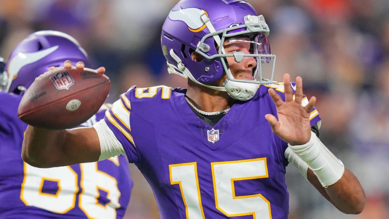 Josh Dobbs to remain Vikings starting QB against Raiders Yardbarker