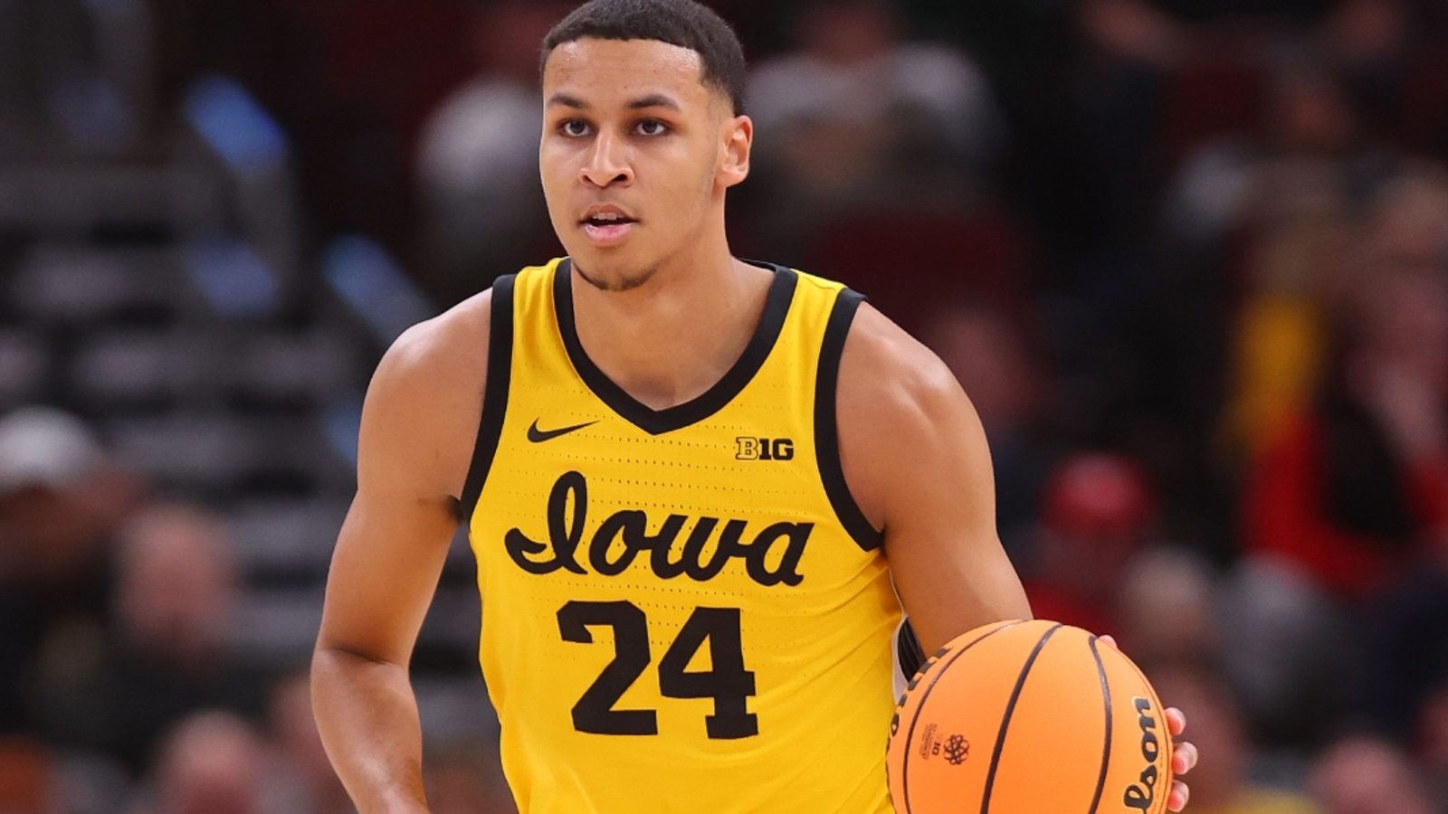Former Iowa star Kris Murray discusses how college basketball prepared ...