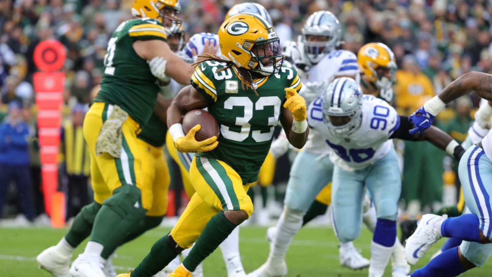 Aaron Jones finds twin Alvin for touchdown celebration vs Cowboys