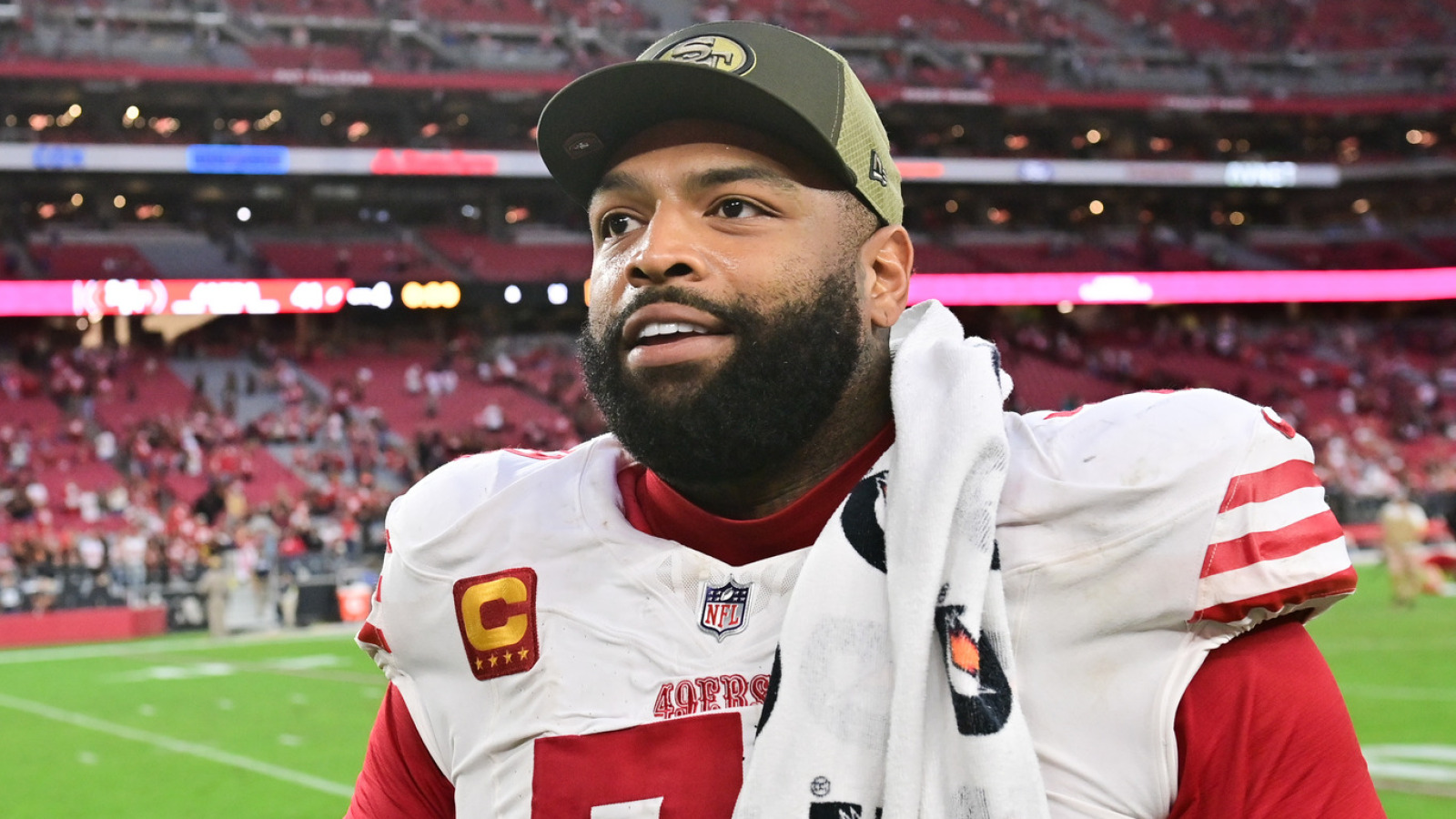 49ers re-sign Trent Williams to $50M extension