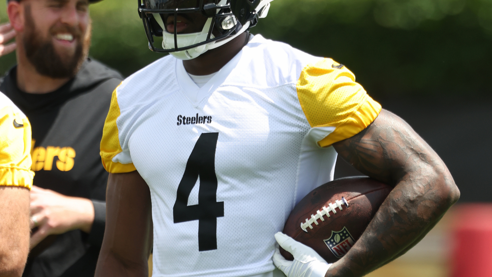 Steelers' DK Metcalf Gives Bold Take On New Offense: 'The Best'