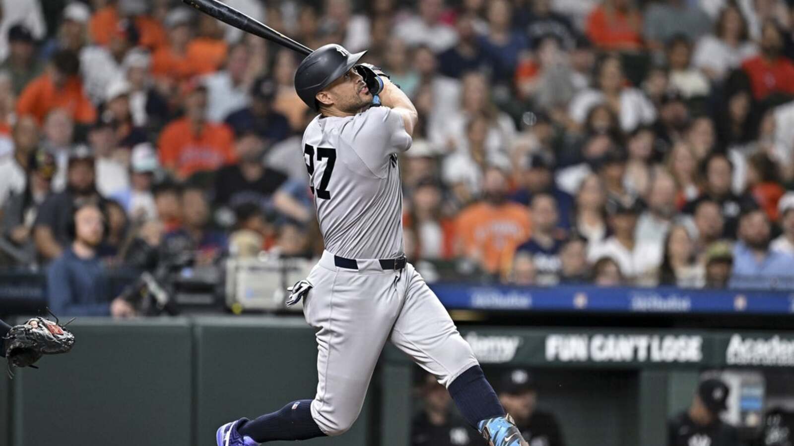 Streaking Yankees set for Astros, await injury news on Giancarlo Stanton