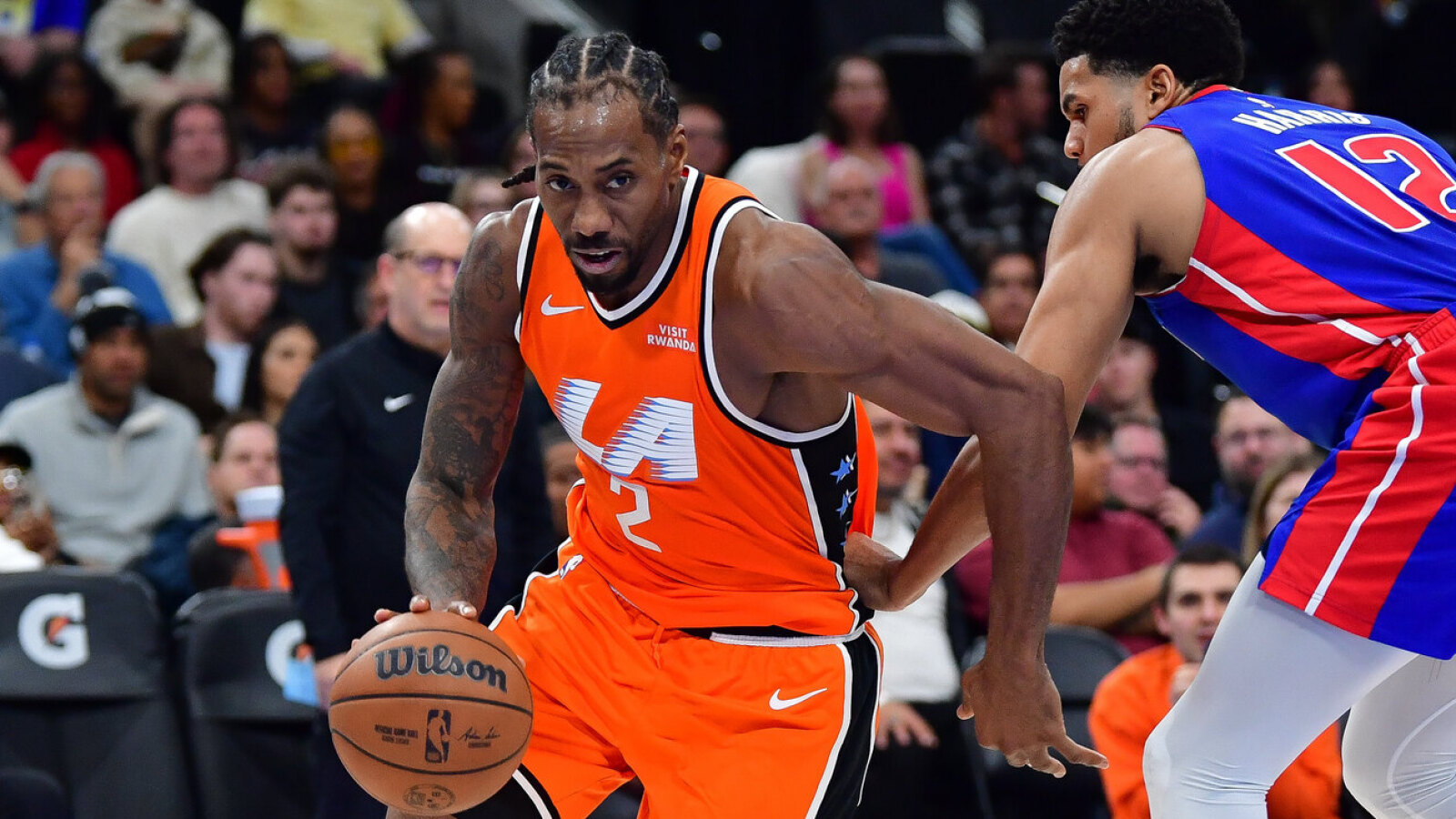 Kawhi Leonard's career-best performance extends Clippers' win streak