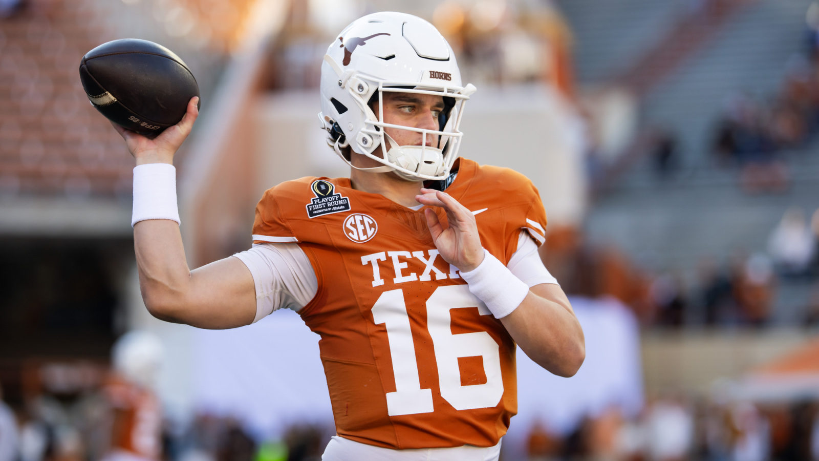 https://www.yardbarker.com/media/b/0/b0ac6581ebb1dbf083c18a5831dba4d42309f81c/thumb_16x9/should-manning-viewed-as-potential-1-pick-2026.jpg?v=1