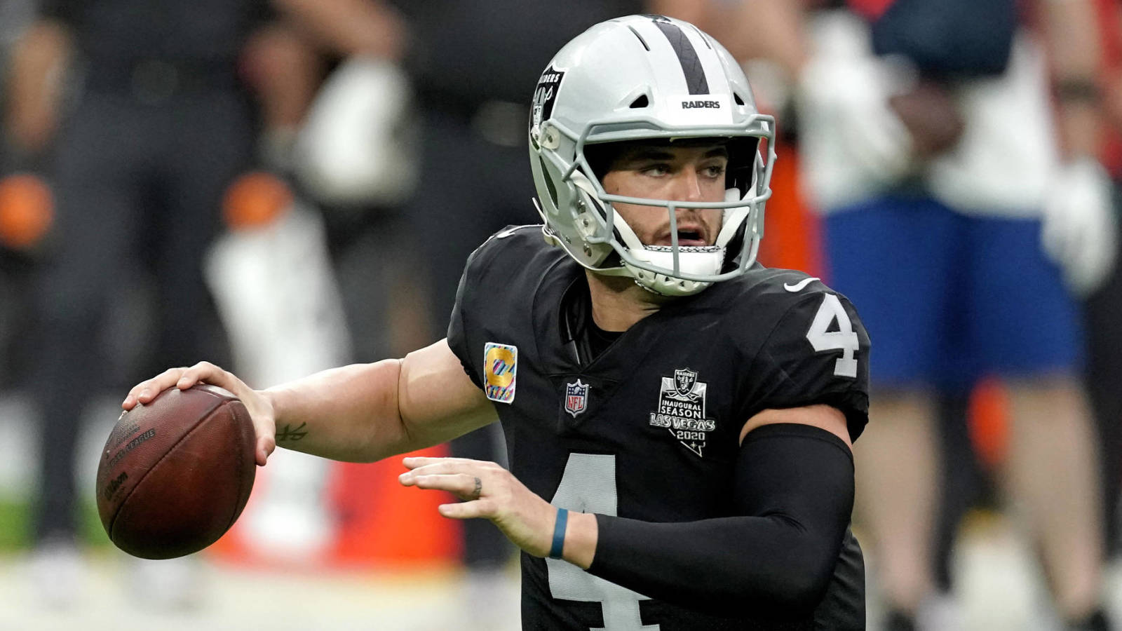 Derek Carr hit in groin after throwing interception | Yardbarker