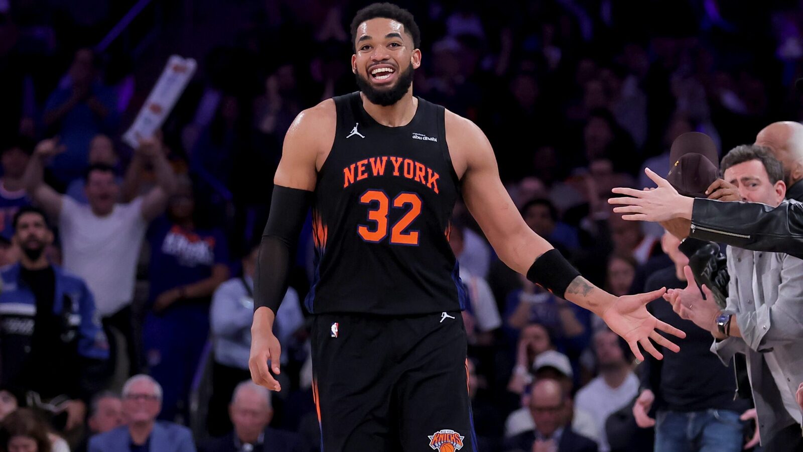 Karl-Anthony Towns’ Father Takes Shot At Jimmy Butler After Knicks ...