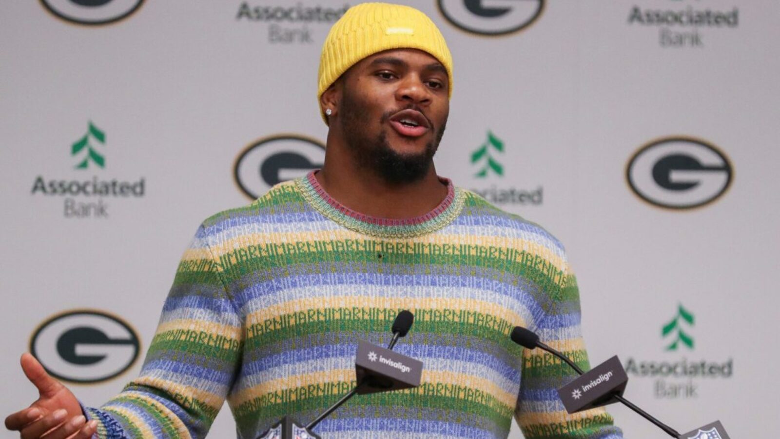 Lions’ Aidan Hutchinson sends strong message on Micah Parsons ahead of