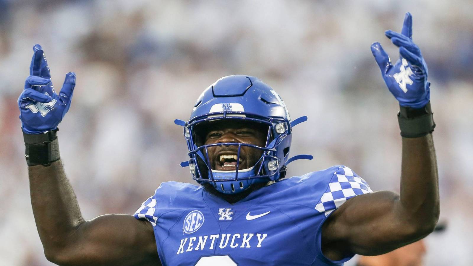 Watch: Kentucky followers storm discipline after big fourth-down cease to beat Florida Watch: Kentucky followers storm discipline after big fourth-down cease to beat Florida Watch: Kentucky followers storm discipline after big fourth-down cease to beat Florida