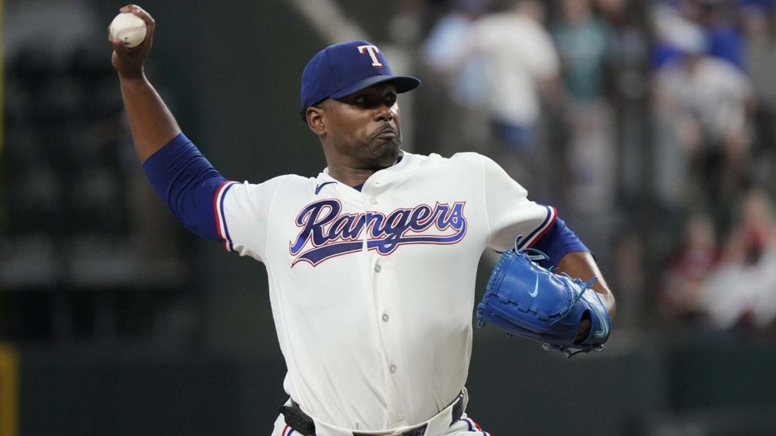 Rangers improve playoff hopes with win over Mets