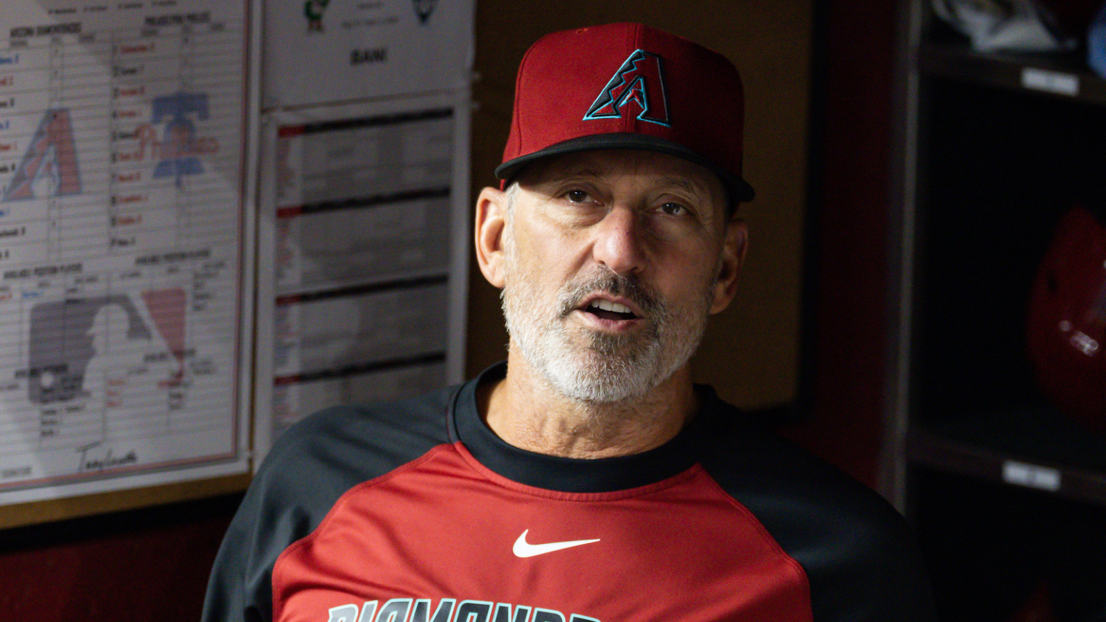 Diamondbacks signing manager Torey Lovullo to contract extension