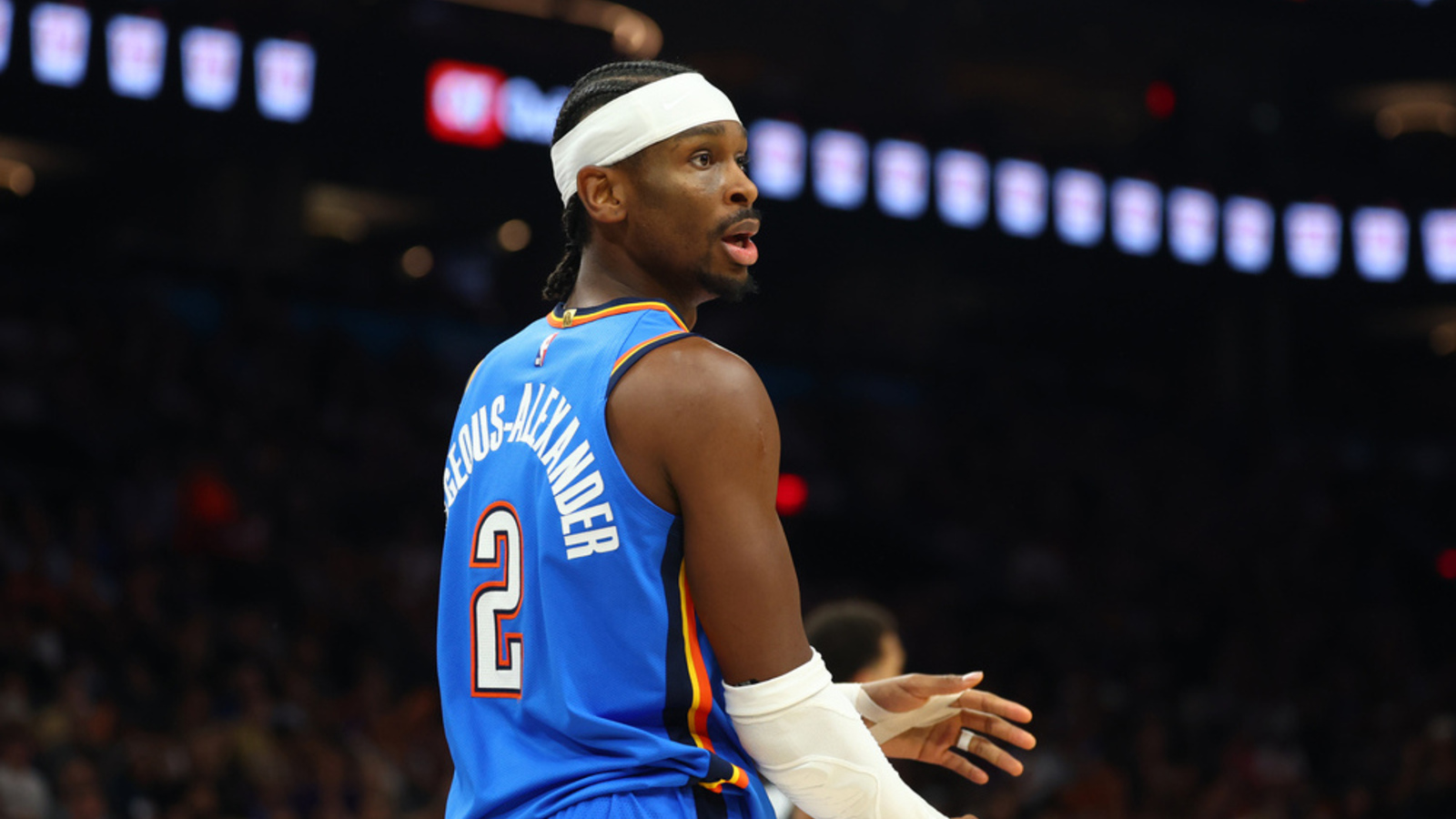 Watch: Thunder outlast Lakers in Game 4 to complete series sweep ...