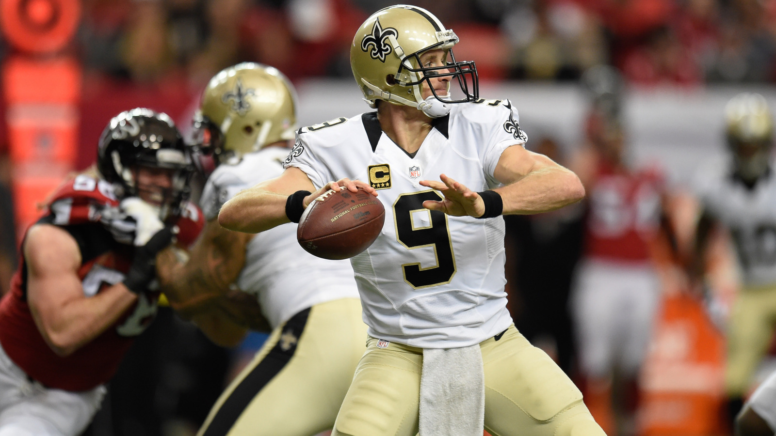 The NFL Annual Passing Yards Leaders Quiz Yardbarker