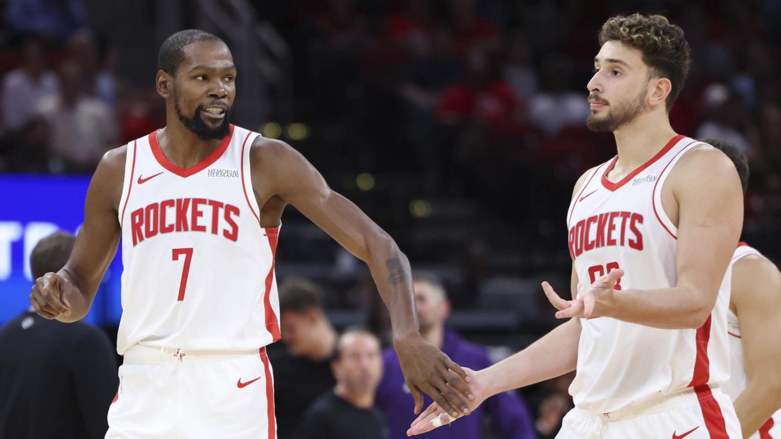https://www.yardbarker.com/media/b/2/b2fa1b1081ecaf2d03ad3648887ef25b0cdb55ed/thumb_16x9/2000-point-nba-seasons-quiz.jpg?v=1