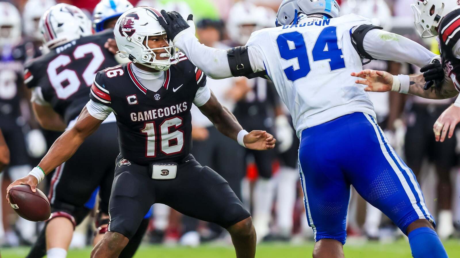 Chargers 7-round 2027 NFL mock draft lands LA and Justin Herbert more help, injects talent into the defensive line