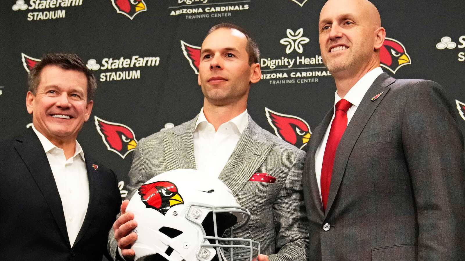 Arizona Cardinals are reportedly getting new uniforms - Vimarsana News