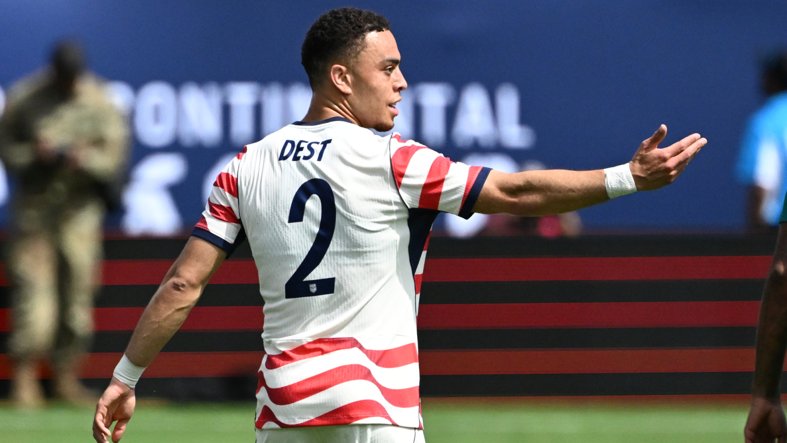 https://www.yardbarker.com/media/b/3/b33a4f932147f68c3401138b8e2df29f18ae2f5b/thumb_16x9/world-offer-usmnt-veterans-share-world-cup.jpg?v=1