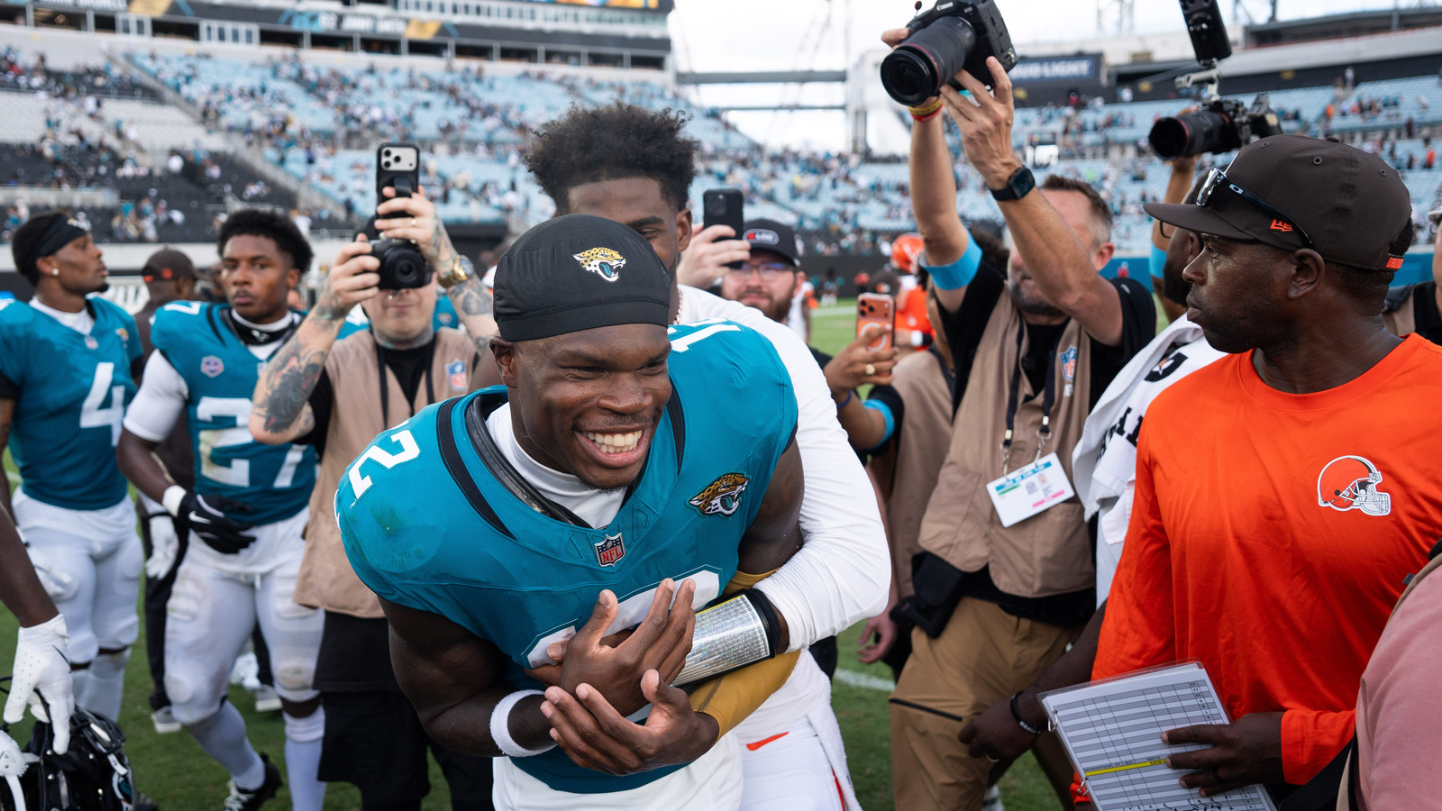 AFC Notes: Travis Hunter, Cam Ward, Jaguars, Texans, Titans