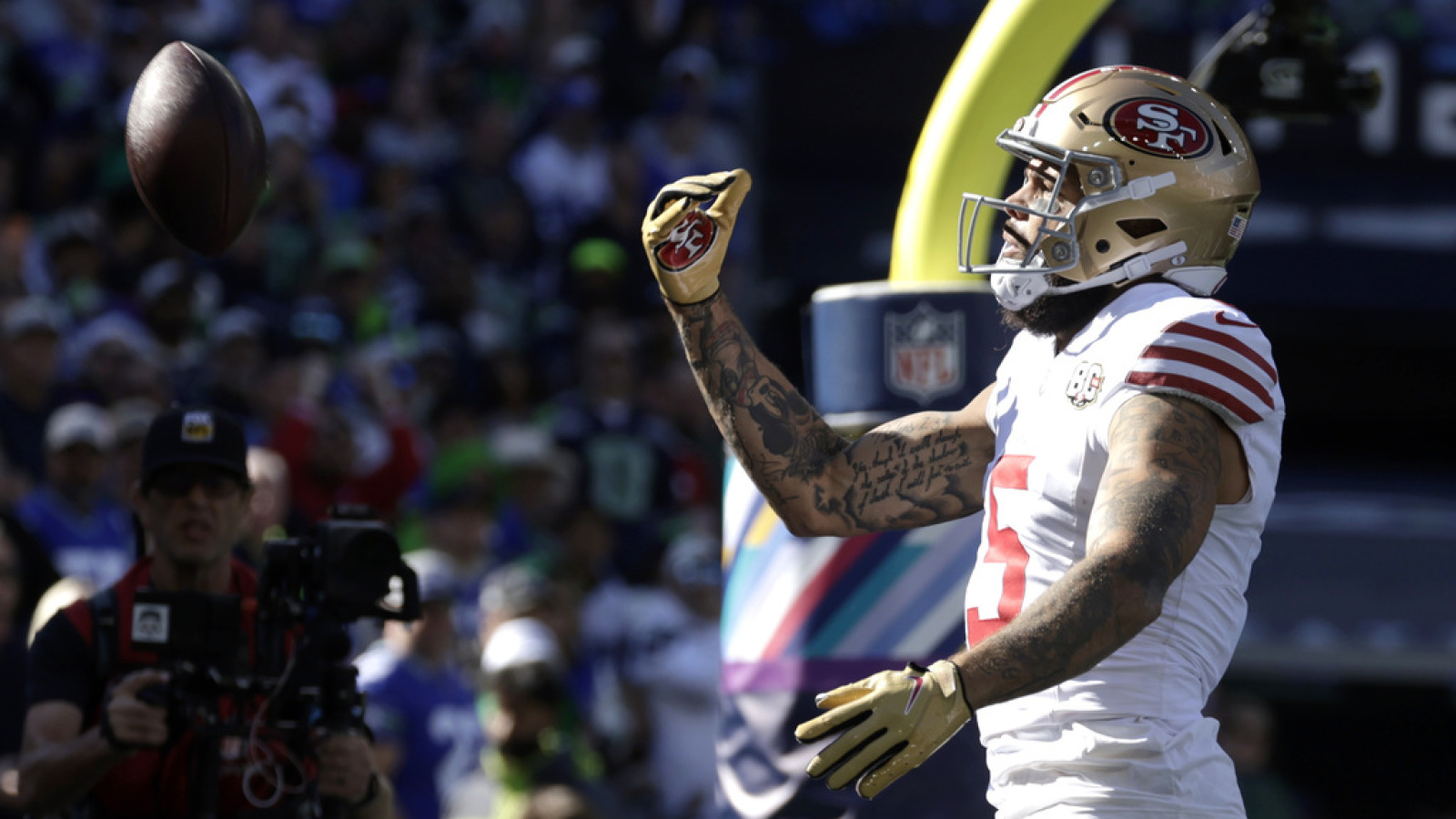 Mike Evans Shines in 49ers' Victory Over Seahawks