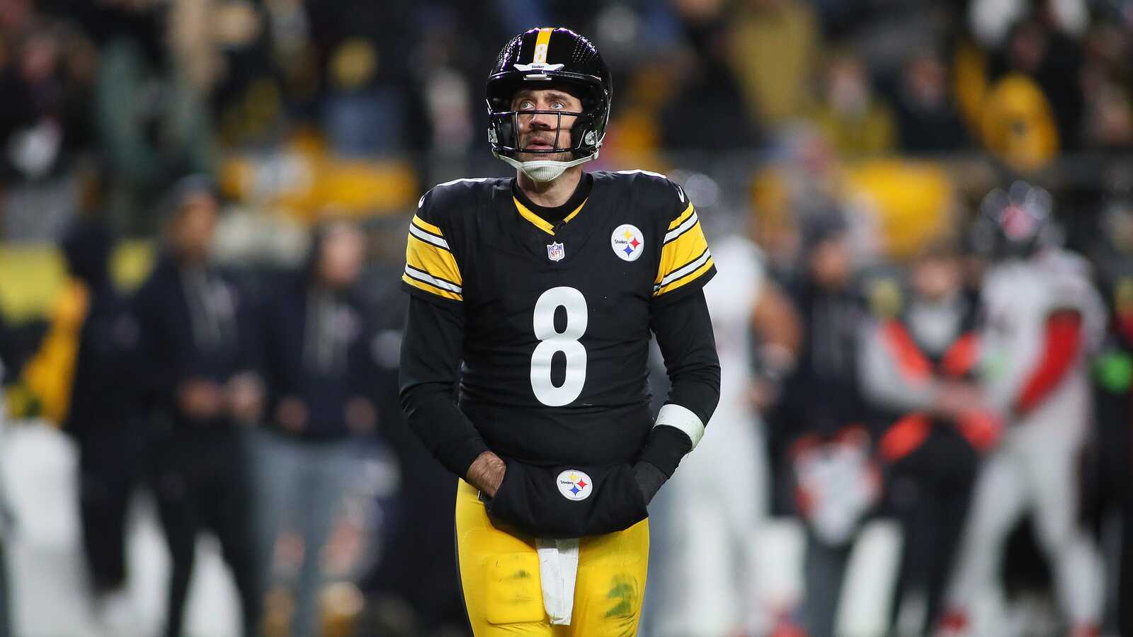 https://www.yardbarker.com/media/b/3/b369fef1695f0451d20a16f473e51c3fe1a9e8c1/thumb_16x9/adam-schefter-strong-opinion-on-aaron-rodgers.jpg