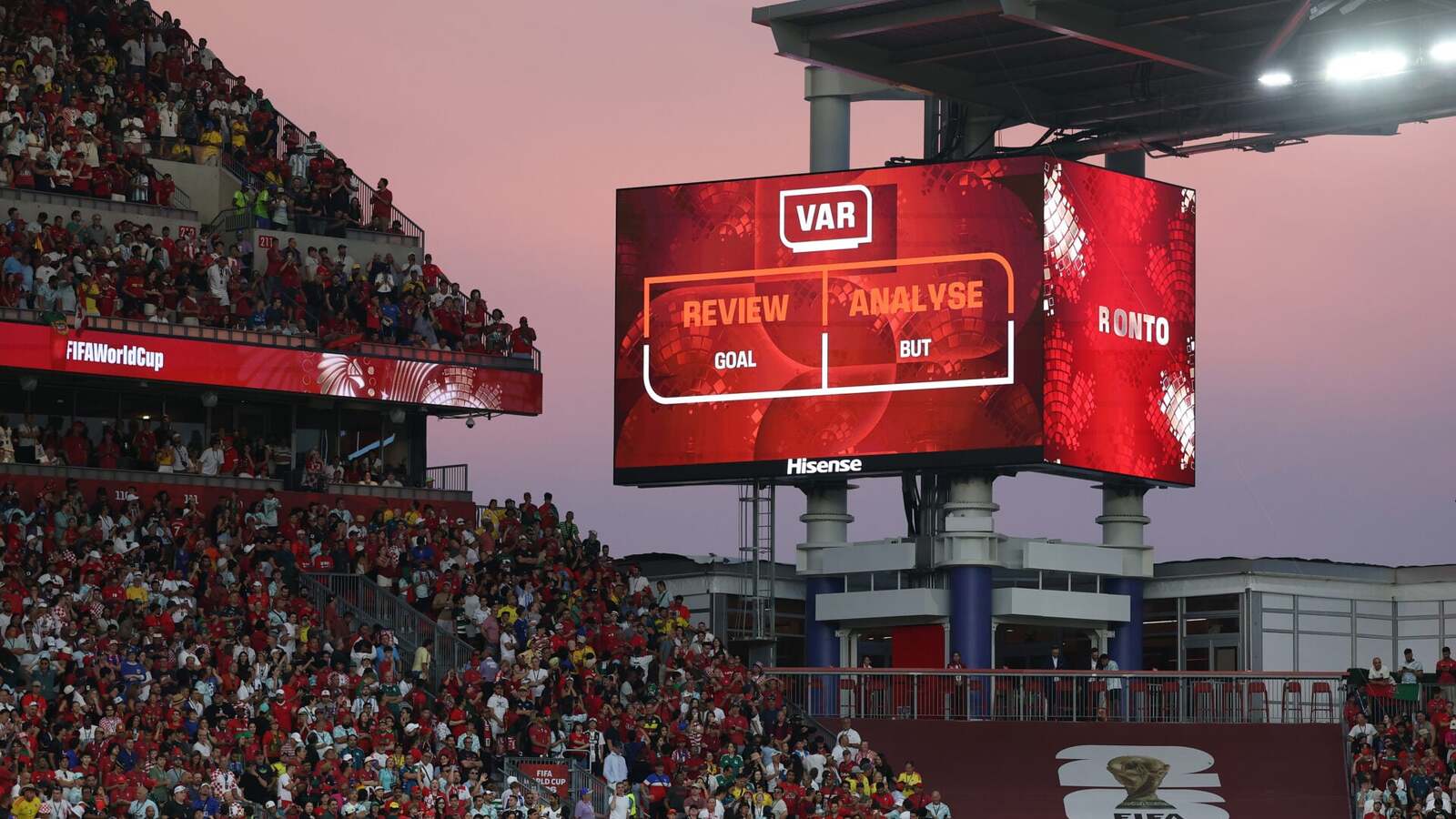 https://www.yardbarker.com/media/b/3/b3a7919f03a8987d052a3fe7887b8983ef258b75/thumb_16x9/GettyImages-2284408388-scaled.jpg