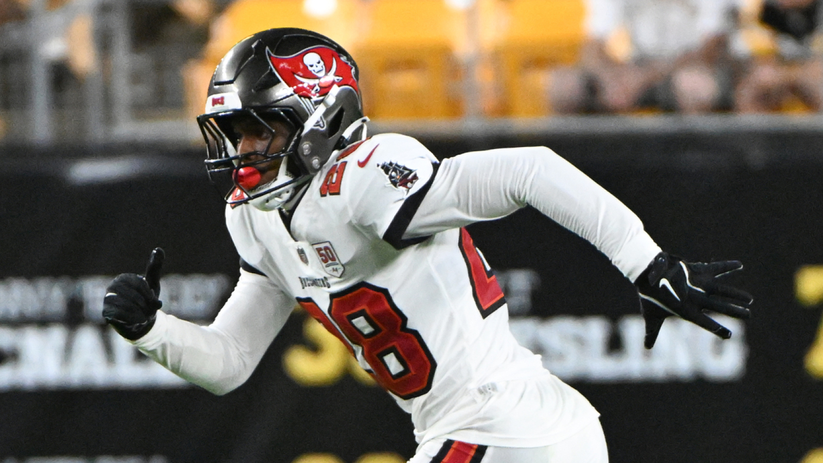 https://www.yardbarker.com/media/b/3/b3d46ff7840d49354fc9d0972407e4aec298ce6c/thumb_16x9/buccaneers-rookie-shilo-sanders-views-himself-as.jpg?v=1