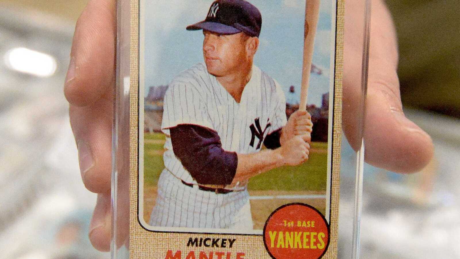 Top 10 Rarest Cards to Hunt in 2026 Topps Series 1 Baseball | Yardbarker