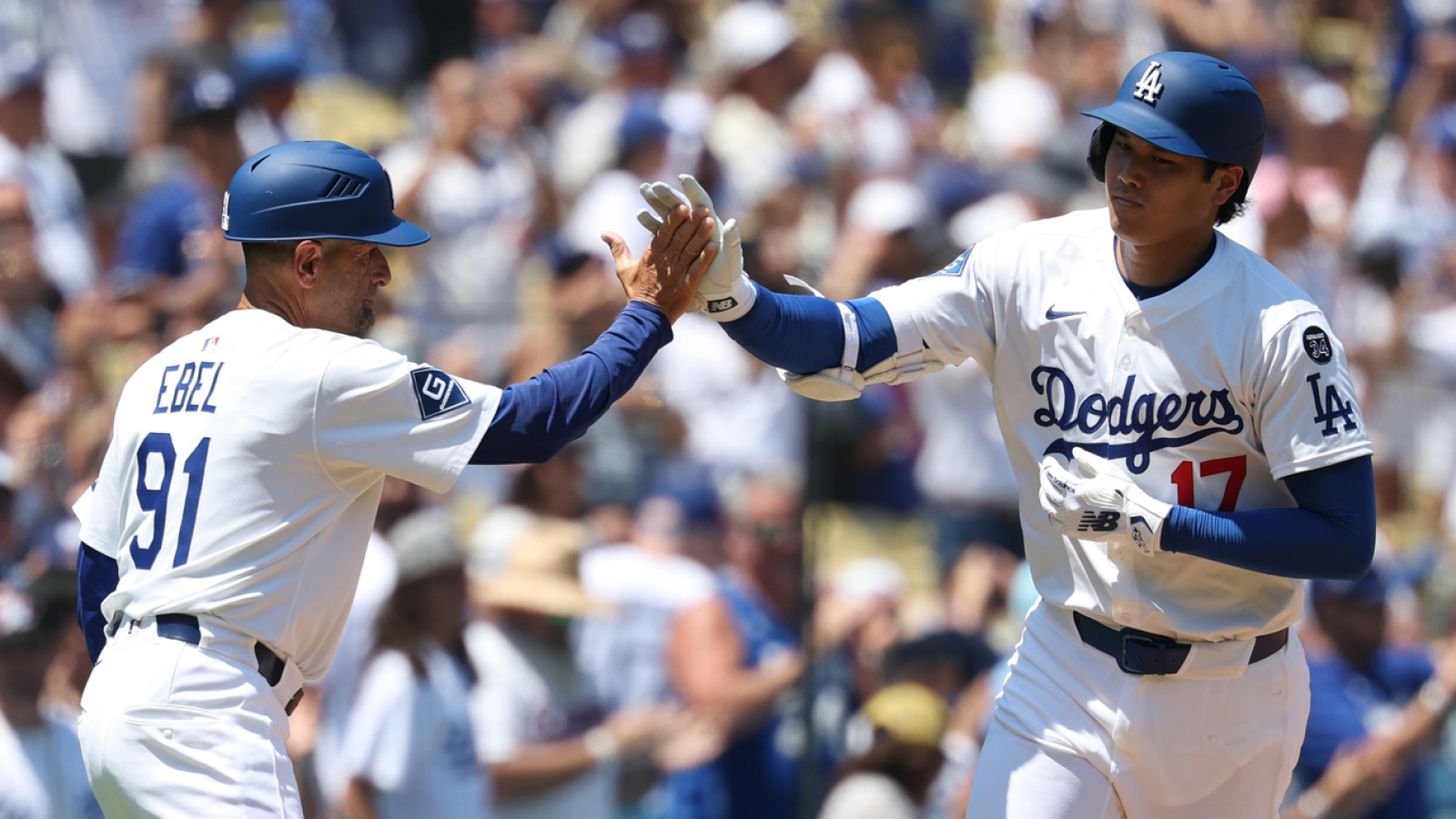 https://www.yardbarker.com/media/b/4/b40fff714ce068ed08643699893a085ffc22ad38/thumb_16x9/mlb-active-hits-leaders-quiz.jpg?v=1