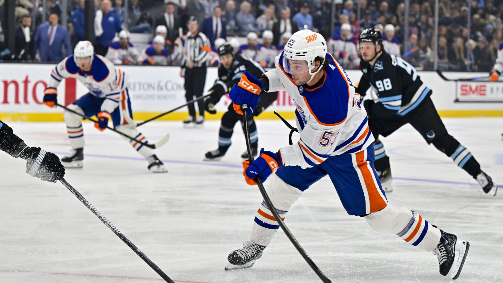 Babcock needs to change how he's handling the Oilers' forward group