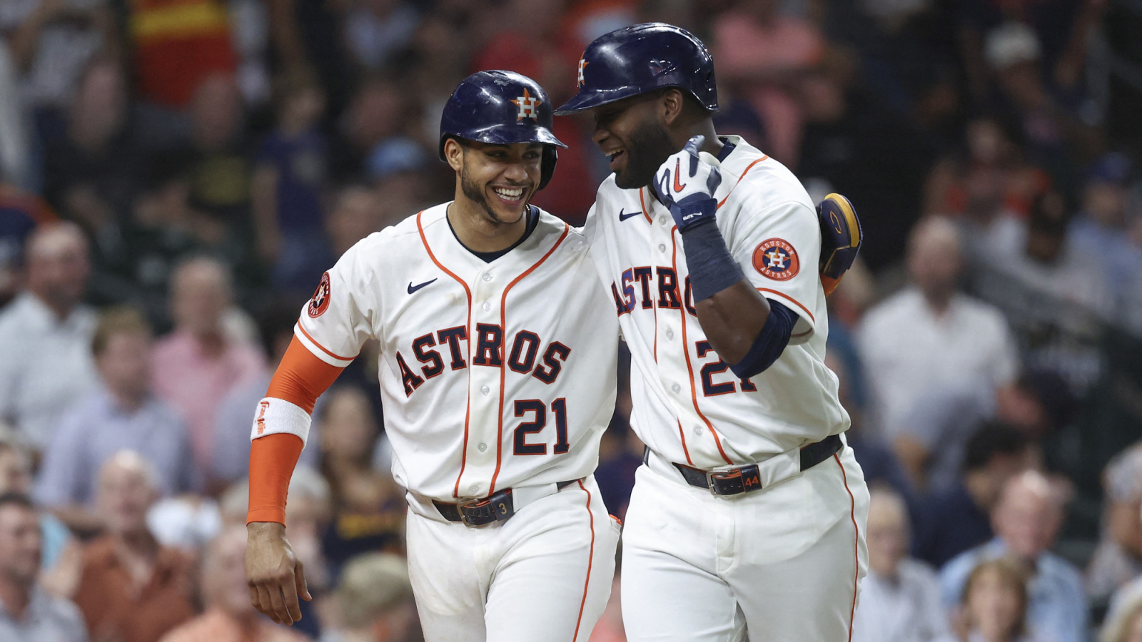 https://www.yardbarker.com/media/b/5/b560c9bf855b1bda5ea392d911d1b90a566f8914/thumb_16x9/active-40-hr-mlb-seasons-quiz.jpg?v=1