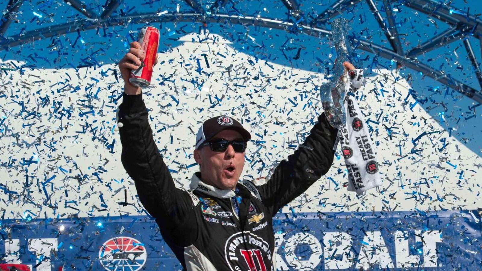 https://www.yardbarker.com/media/b/5/b5885703d7bfdaf6a295954da239be2275861d5e/thumb_16x9/nascar-hall-fame-drivers-quiz.jpg?v=1