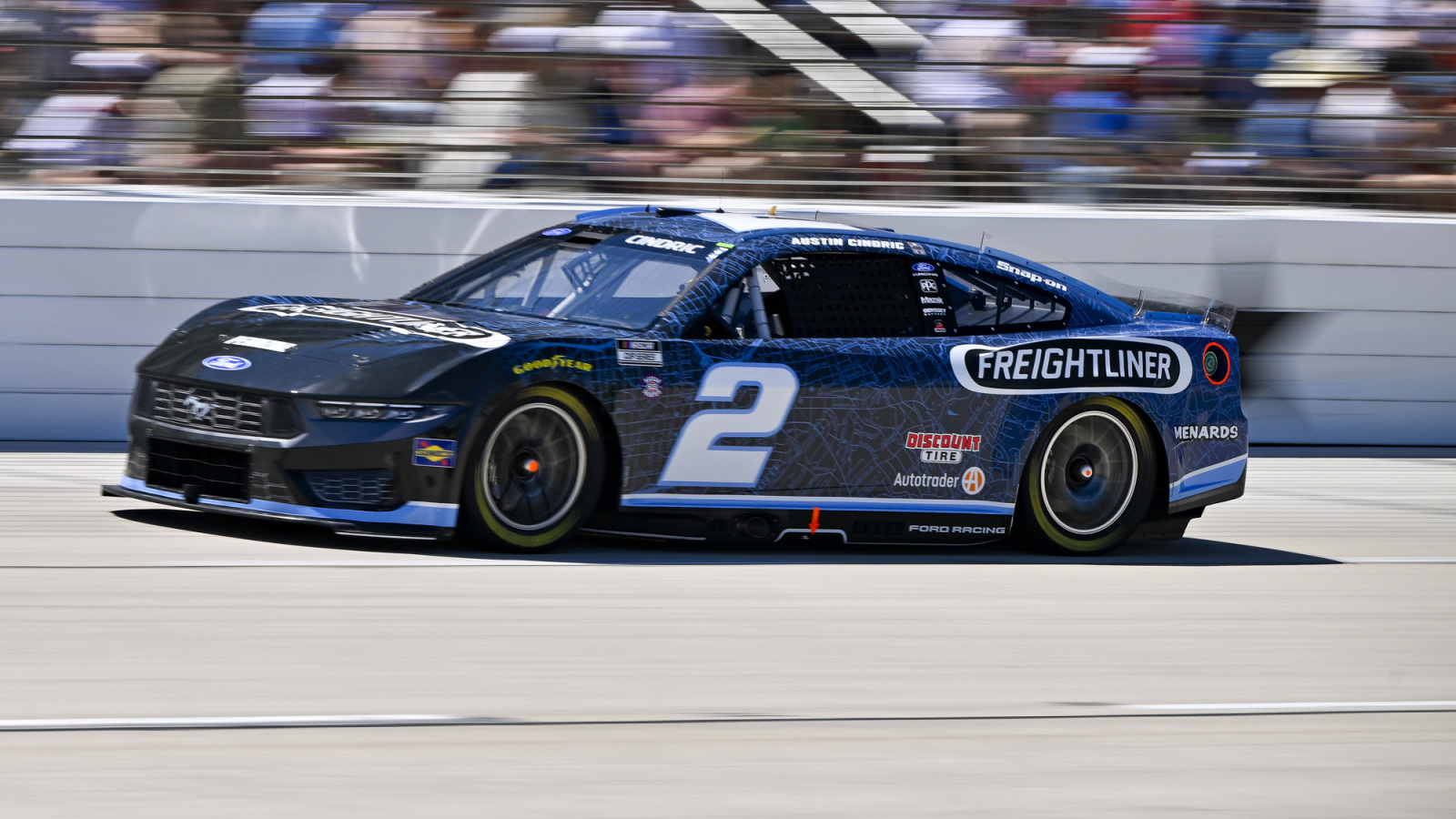 https://www.yardbarker.com/media/b/5/b5b7b5b605843c84deae6b45bbfbdab95ea32021/thumb_16x9/austin-cindric-paces-nascar-cup-series-practice.jpg?v=1
