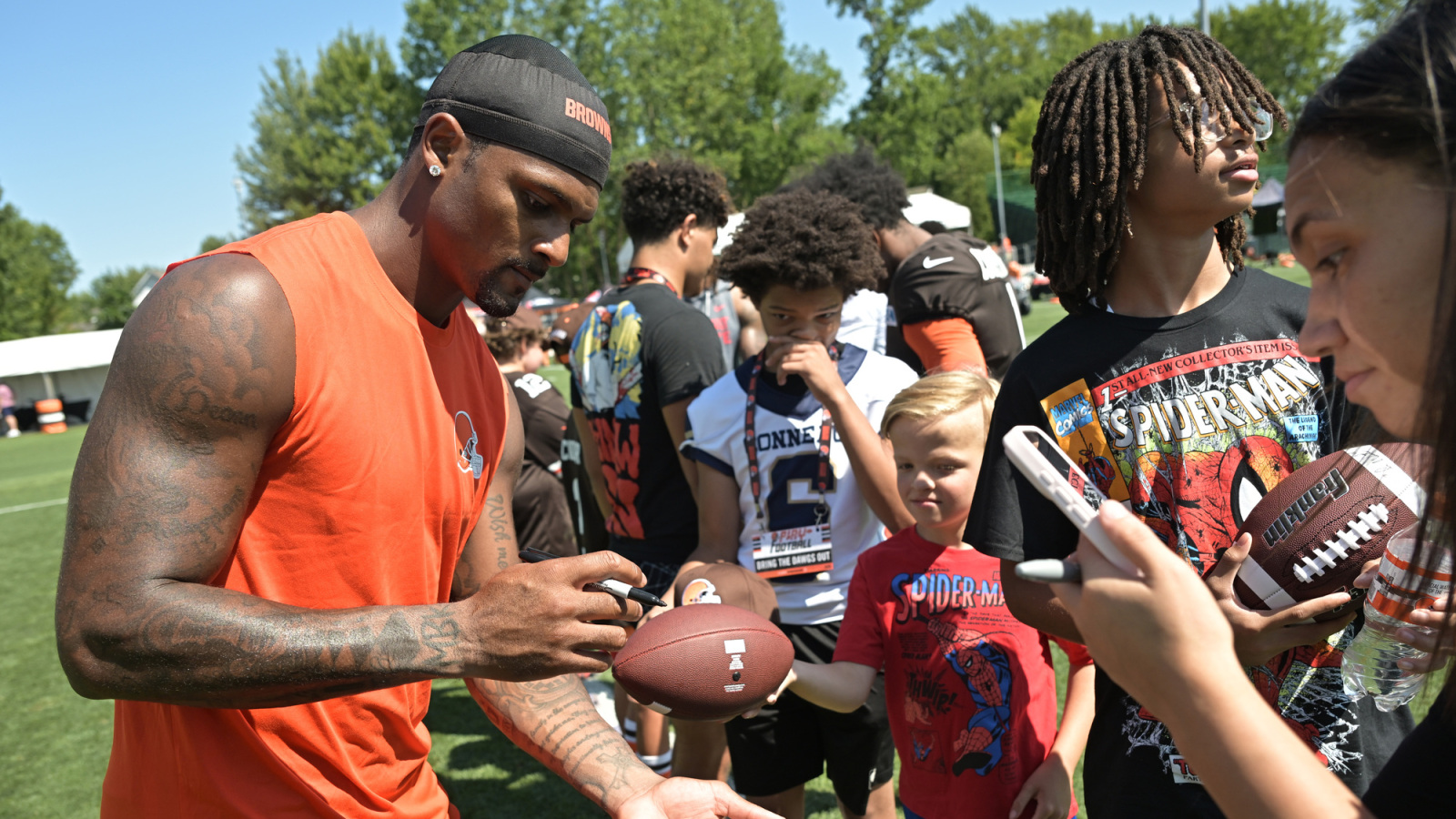 Browns Will Give QBs Deshaun Watson & Shedeur Sanders One Start Each In Preseason