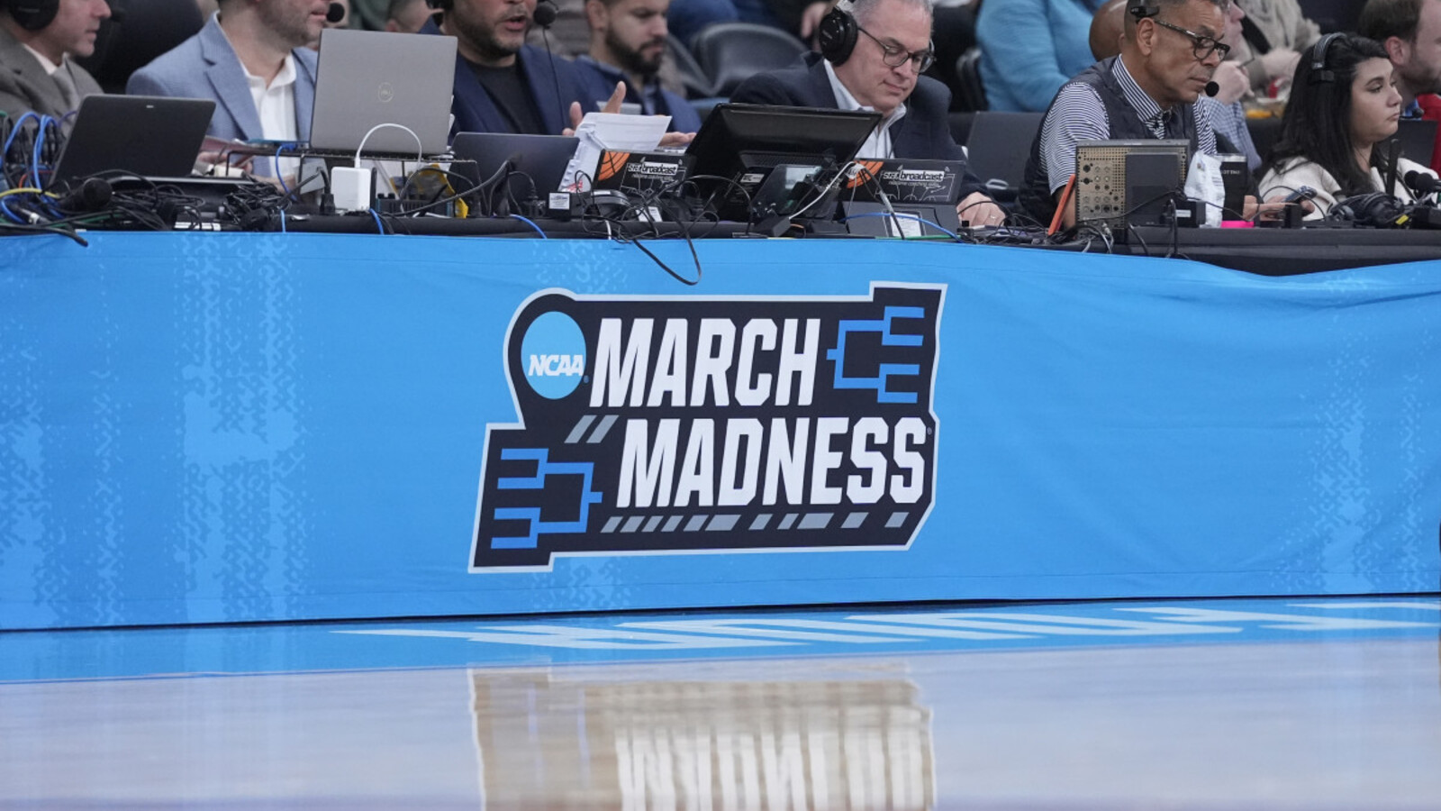 Who Hosts Games in the 2026 NCAA Tournament? Every March Madness Site ...