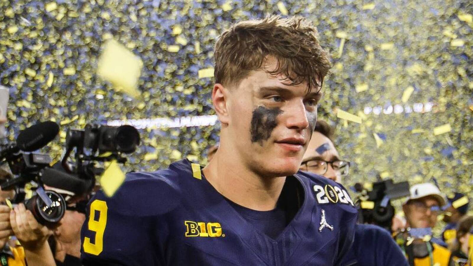 Orlovsky’s pick for draft’s most NFL-ready QB may shock you | Yardbarker