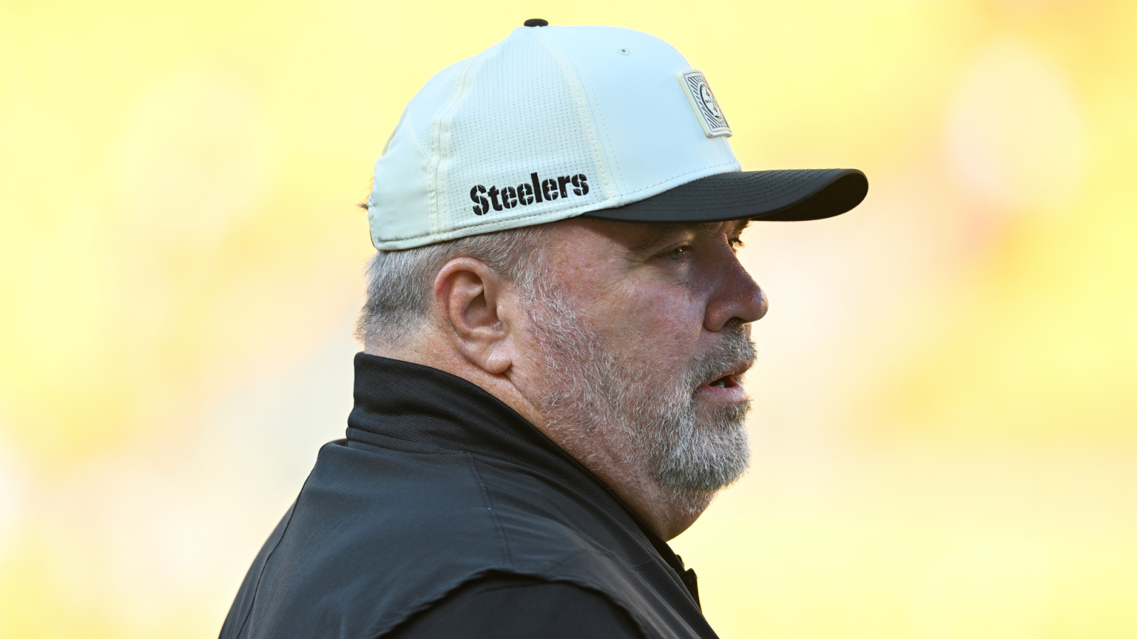 https://www.yardbarker.com/media/b/6/b667ad7beb71ae5d5f9c2063c5bd785c81646737/thumb_16x9/mike-mccarthy-tries-downplay-joey-porter-jr.jpg?v=1