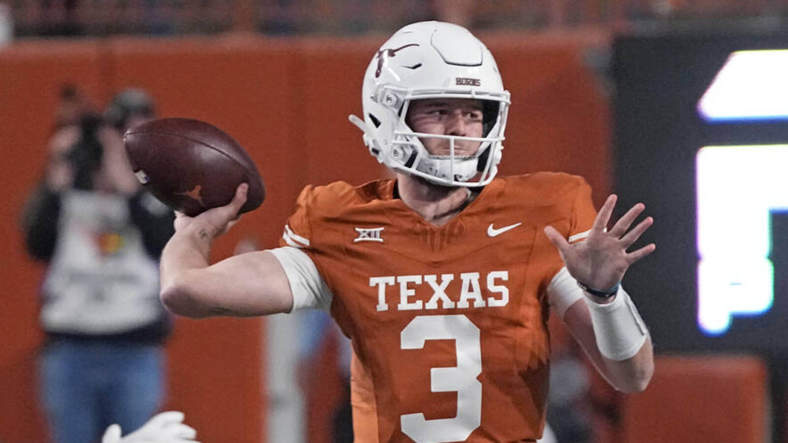Texas QB Quinn Ewers reportedly close to deciding on Longhorns future