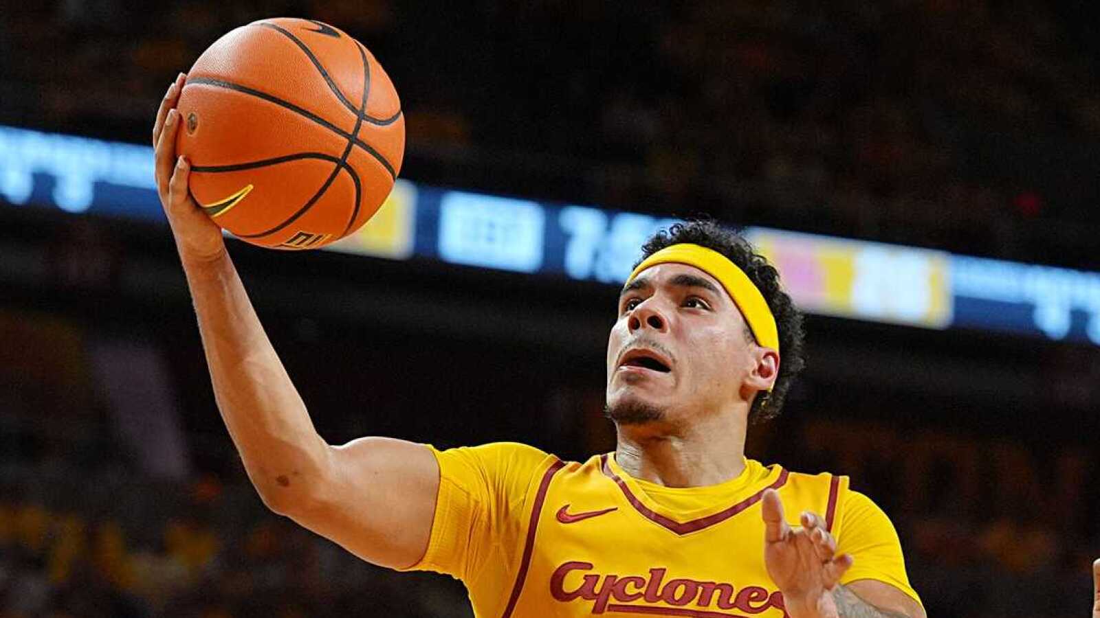 No. 6 Iowa State storms back to beat No. 2 Houston in thriller