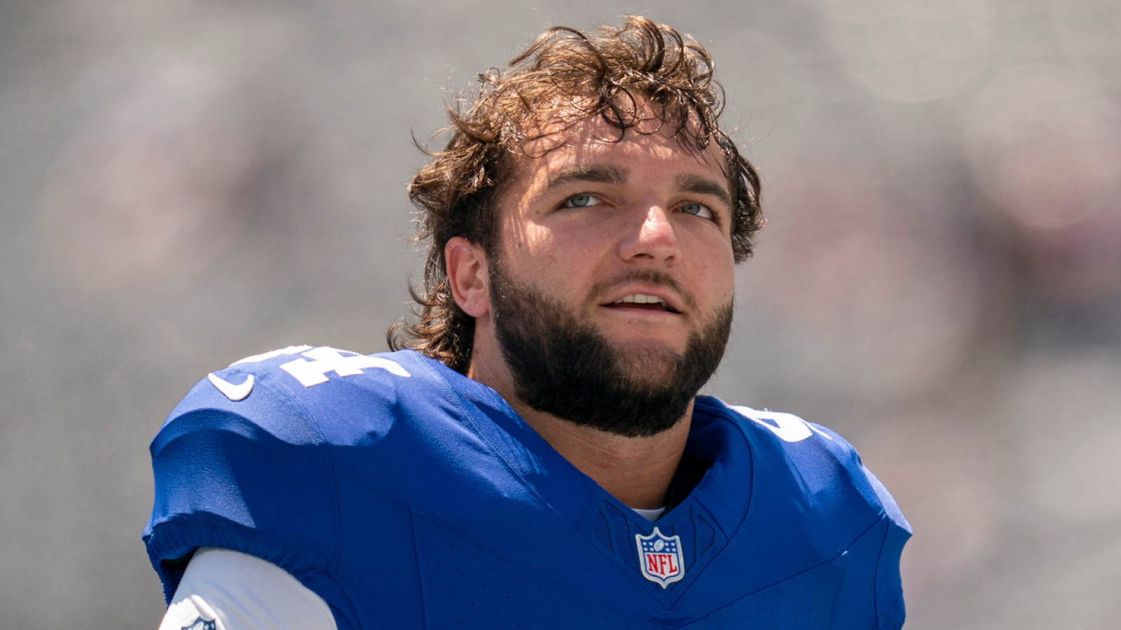 https://www.yardbarker.com/media/b/6/b6fe10bb77a4b0b0348132b0ad06d61239e0fed8/thumb_16x9/giants-cam-skattebo-makes-admission-playing-style.jpg?v=1