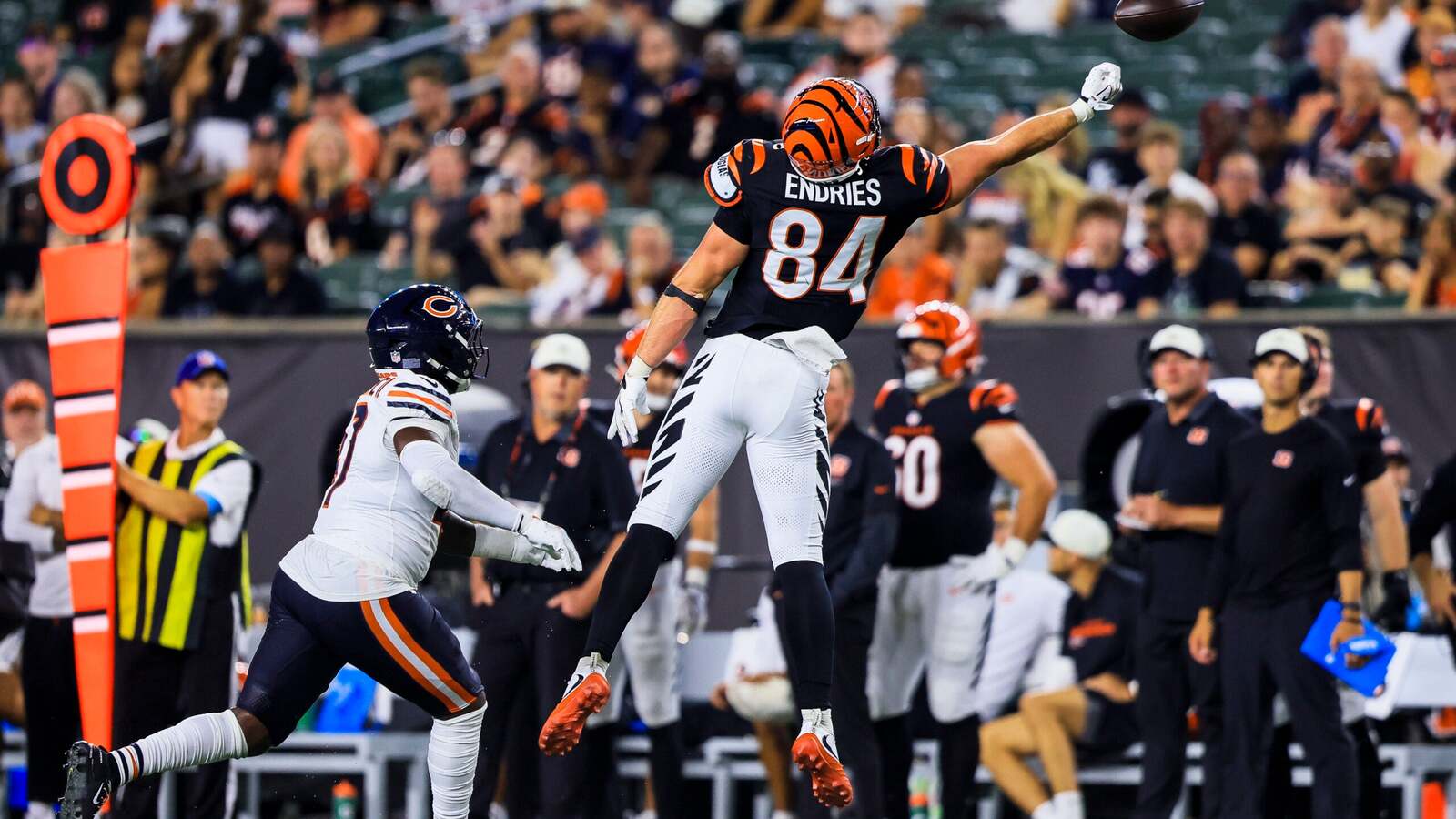 3 major roster decisions loom large for the Cincinnati Bengals before final cuts are due