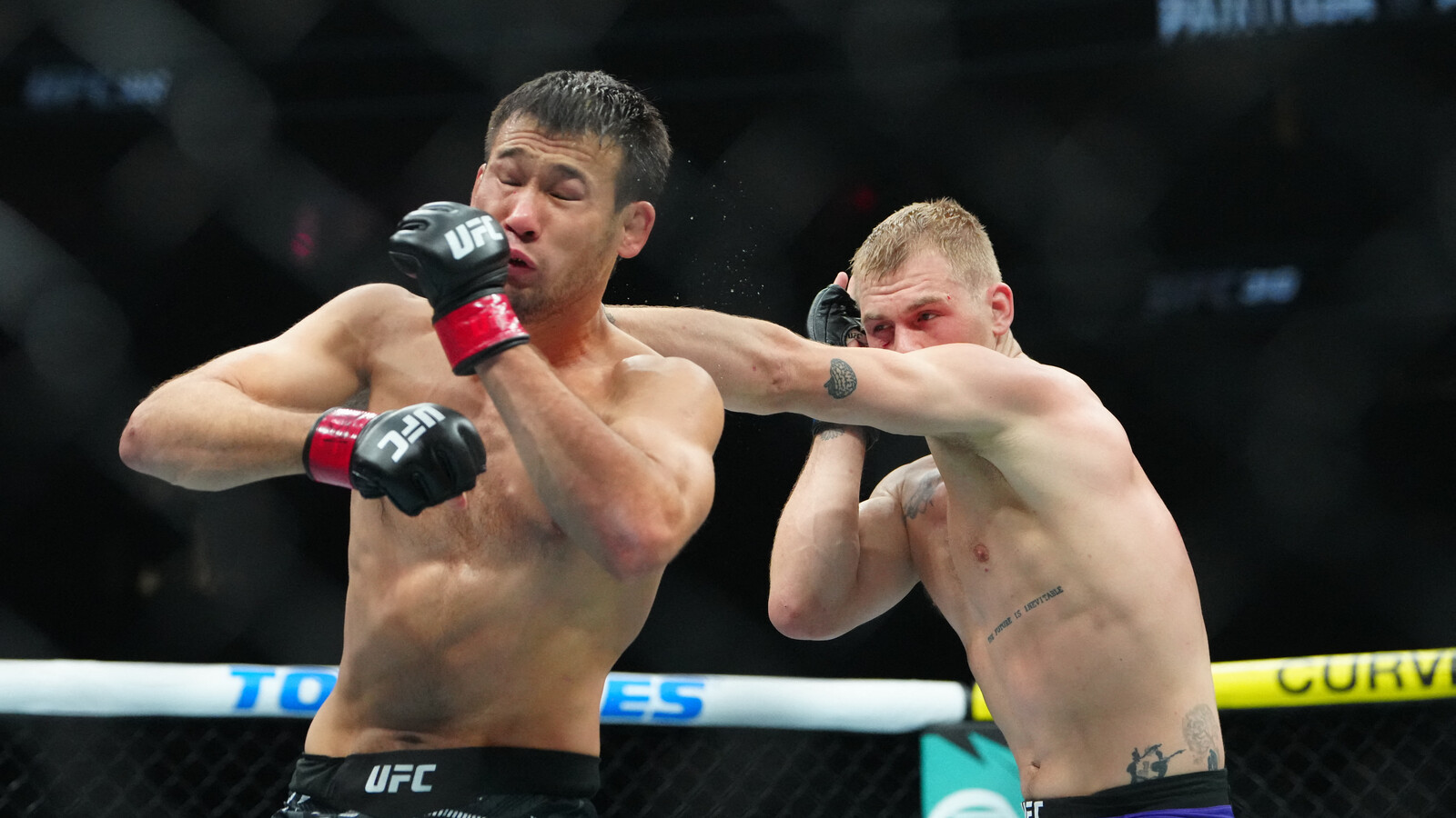 Shavkat Rakhmonov Resumes Sparring After Knee Surgery