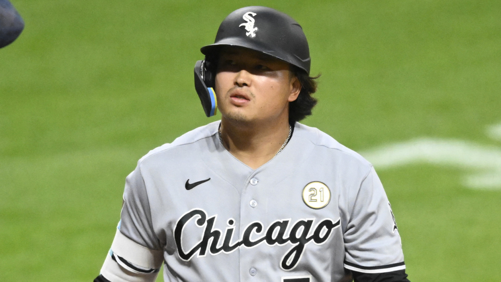 https://www.yardbarker.com/media/b/7/b720e0b28ad04129251c36cfa0319857b5716a2b/thumb_16x9/white-soxs-playoff-hopes-slipping-losing-series.jpg?v=1